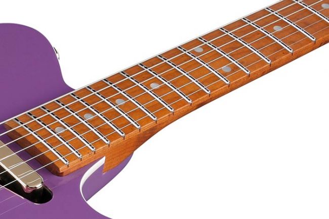 Ibanez LB1-kitaran teräsnauhat ja compound radius -otelauta.