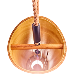 Cosmic Bamboo Chime, Luna sisältä.