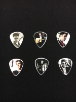Dunlop Elvis The Wertheimer Collection plektrat tinalaatikossa.