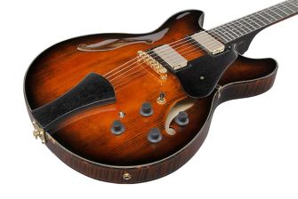 Ibanez Artstar ASH300-TBC kitaran kansi lähikuvassa.