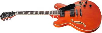 Ibanez AS73-TTF Artcore kitara kulmasta kuvattuna.