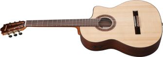 Ibanez GA380CE-NT kitara kulmasta kuvattuna.