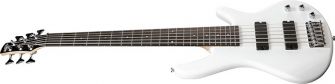 Ibanez Gio GSR186PW basso kulmasta kuvattuna.