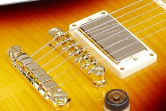 Ibanez IC420FM-VLS kitaran kiinteä talla.