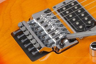 Ibanez JS2470-CS Joe Satriani kitaran Edge-tremolo.