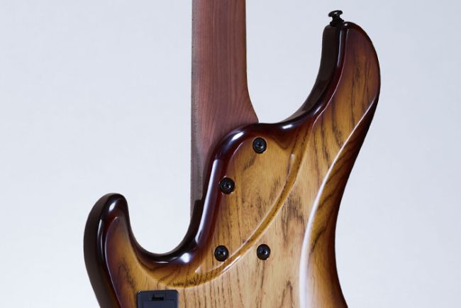 Ibanez Mode-basson Super All Access -kaulaliitos.