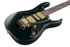 Ibanez PIA3761-XB Steve Vai Signature-kitara.