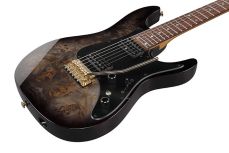 Ibanez Premium AZ41P1EW-NGT sähkökitara pussilla.
