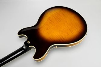 Ibanez Prestige JSM100VT John Scofield kitaran runko takaa.