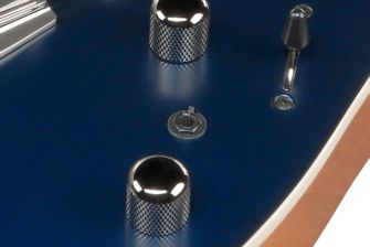 Ibanez Prestige RG5121R-DBF kitaran mikrofonien puolituskytkin.