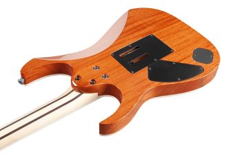 Ibanez Prestige RG5320RC-DFM sähkökitaran runko takaa.