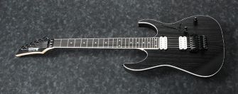 Ibanez RGR652AHB-WK -kitara kulmasta kuvattuna.