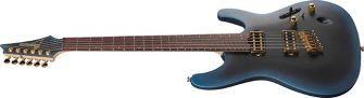 Ibanez SML721-MAM kitara kulmasta kuvattuna.