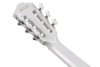 Ibanez TOD10N-SMF Tim Henson Signature klassisen kitaran kaula takaa.