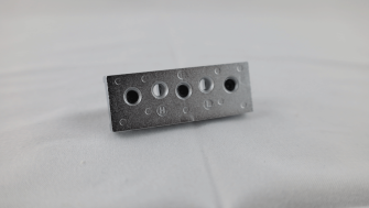 Ibanez ylälukko 2TL1H43C alapuolelta.