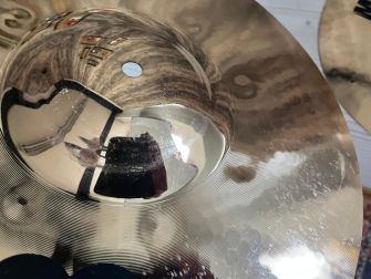 Käytetty Meinl MB10 16