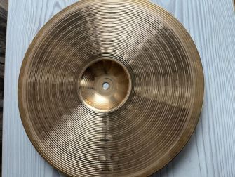 Käytetty Meinl MCS 14