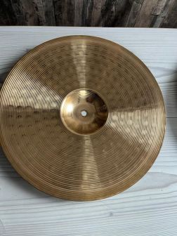 Käytetty Meinl MCS 14