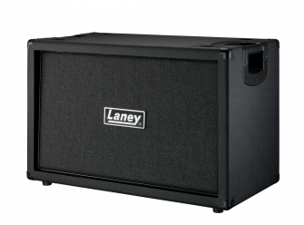 Laney GS212IE 2x12 kitarakaappi kulmasta kuvattuna.