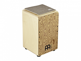 Meinl Cajon pehmuste cajonin päällä.