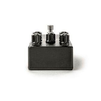 MXR M87B Blackout Bass Compressor yläpuolelta.