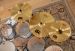 Meinl HCS Super -symbaalisetti rumuissa.