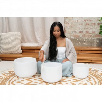 Meinl Sonic Energy Crystal äänimaljasetti, 3kpl (A, F, D) soitettavana.