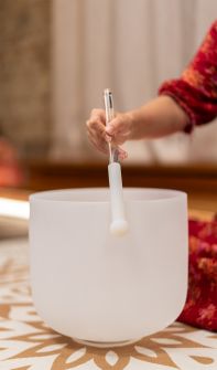 Sonic Energy Crystal large Half-coated silicone malletti soitettavana.