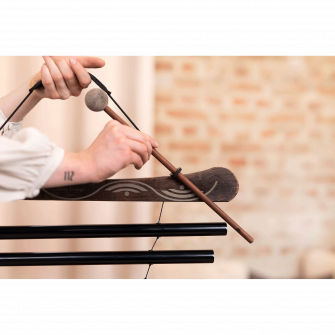 Meinl Sonic Energy C-molli Meditation Flow Chime soitettavana.