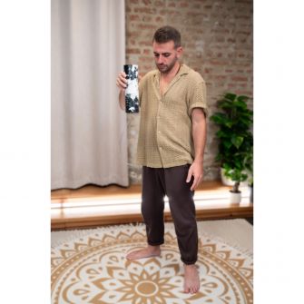 Meinl Sonic Energy iso ukkosrumpu soitettavana.