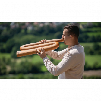 Meinl Sonic Energy Z-Shaped Didgeridoo soitettavana.