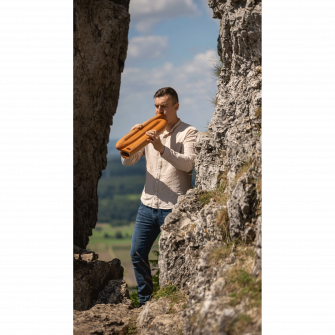 Meinl Sonic Energy Z-Shaped Didgeridoo soitettavana.