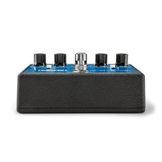 MXR Flanger Doubler -kitarapedaali edestä.