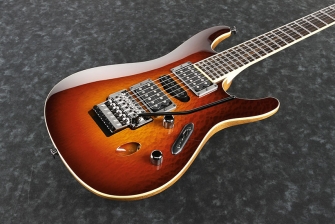 Ibanez S6570SK-STB kitaran kansi lähikuvassa.