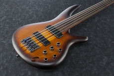 Ibanez SRF705BBF Soundgear Portamento 5-kielinen, nauhaton basso.