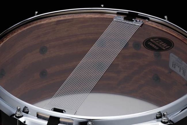 Tama SLP virvelin High Carbon Steel -matto.