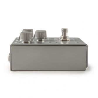 Way Huge Smalls Doom Hammer fuzz vasemmalta.